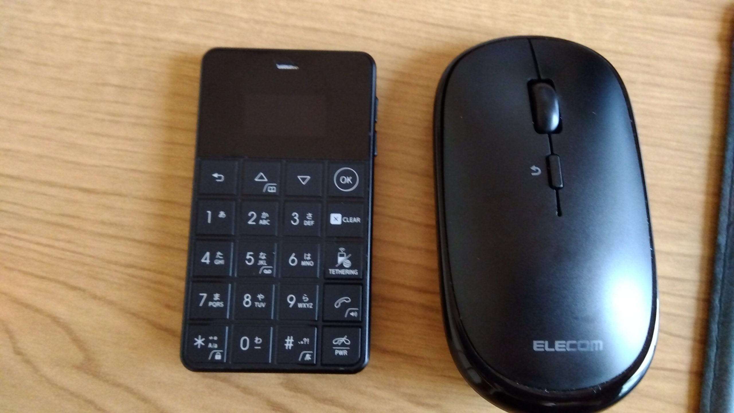 Niche Phone S+ マウスと比較